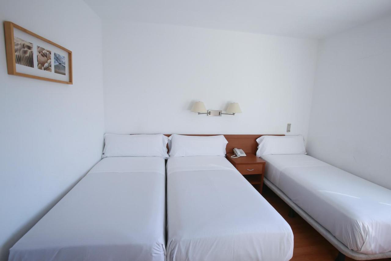 Gatell Hotel Vilanova i la Geltru Bagian luar foto