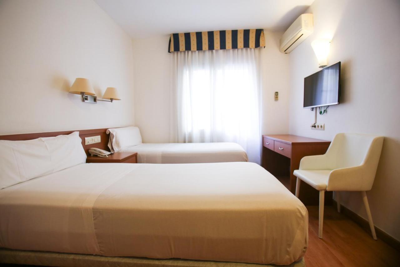 Gatell Hotel Vilanova i la Geltru Bagian luar foto