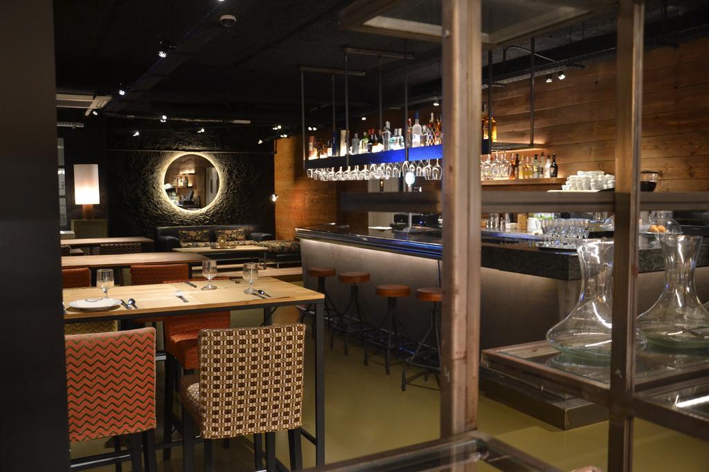 Gatell Hotel Vilanova i la Geltru Bagian luar foto